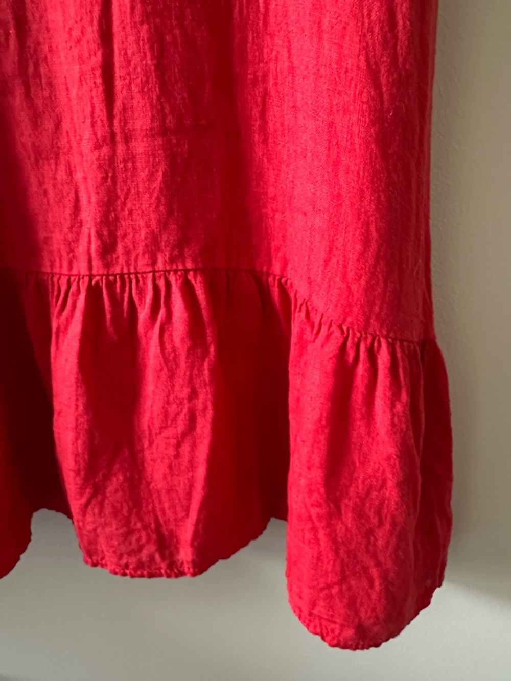 Flounce Hem Sleeveless Midi Red Linen
Dress Size Medium - Picture 3 of 5